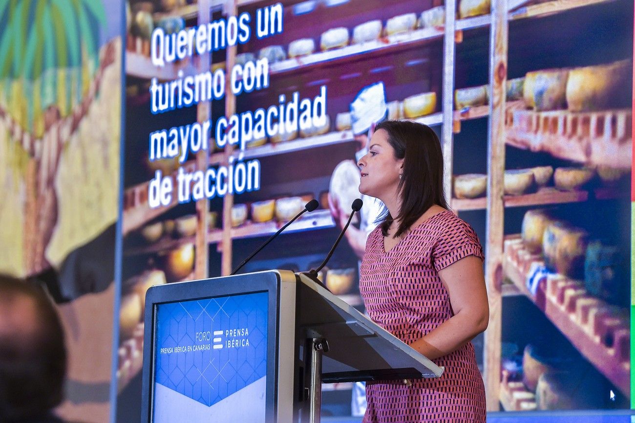 Foro: “El turismo que queremos” con Yaiza Castilla