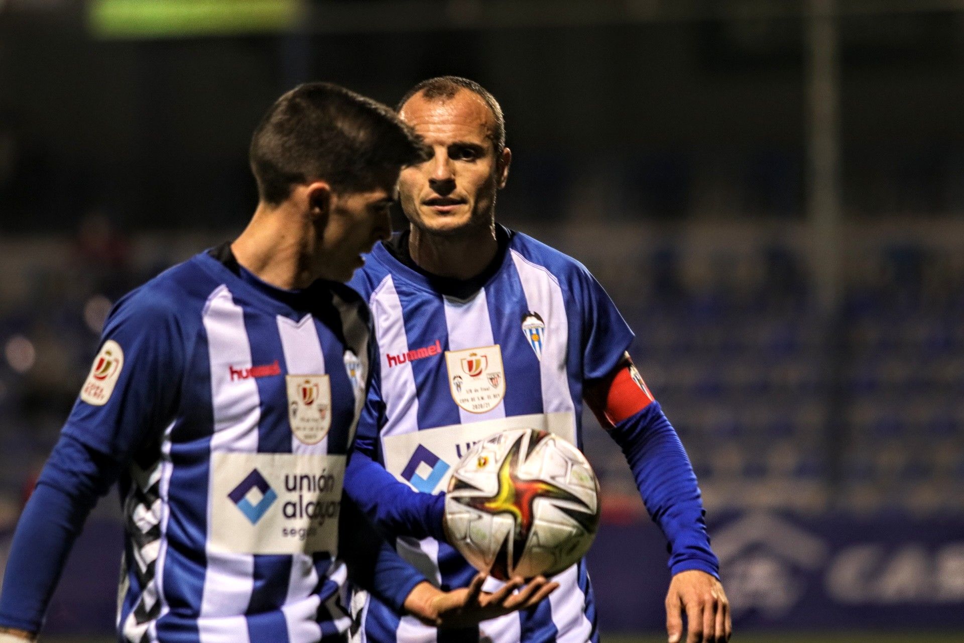 El supercampeón sufre en Alcoy (Alcoyano 1 - Athletic 2)