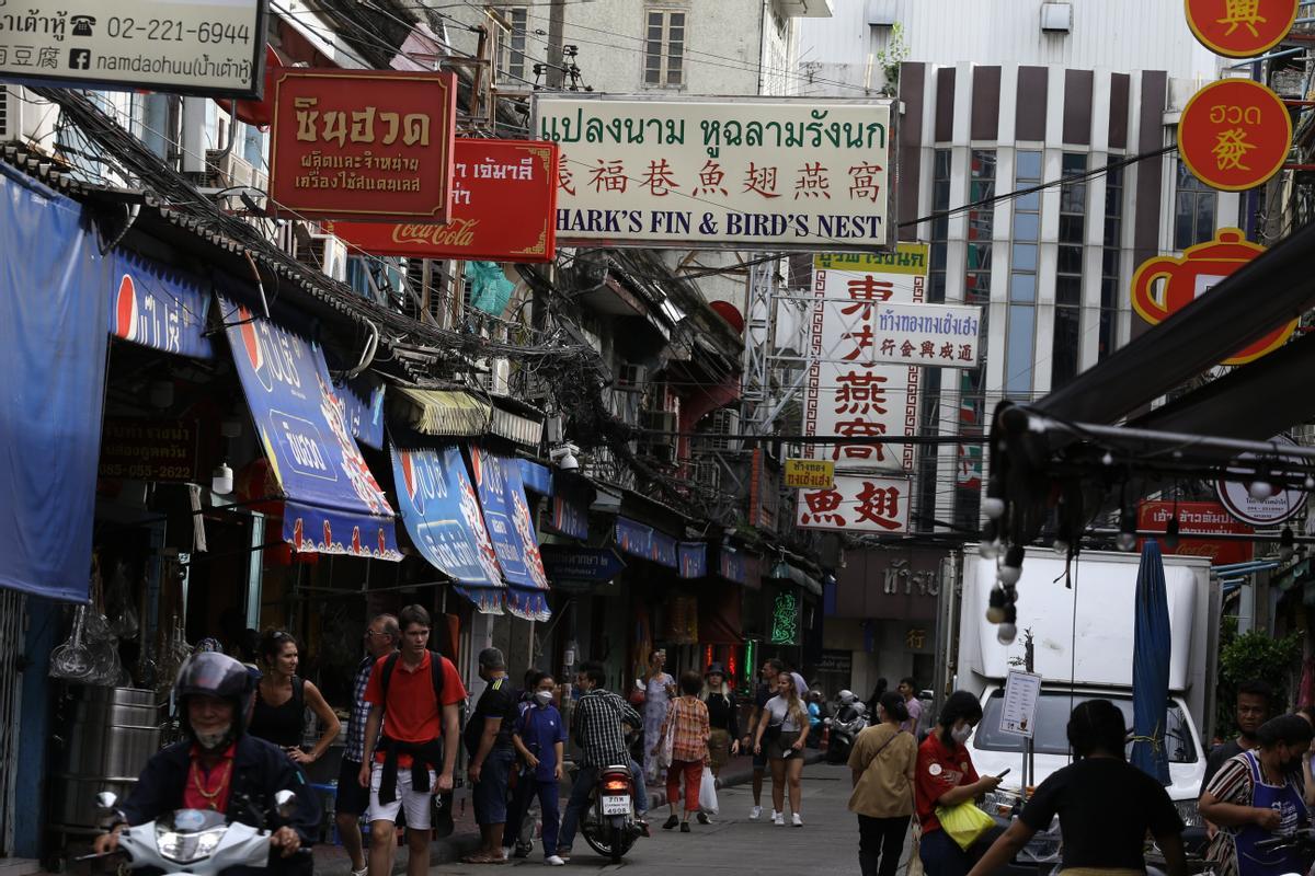 El tiburón, una delicatessen que sobrevive en Bangkok