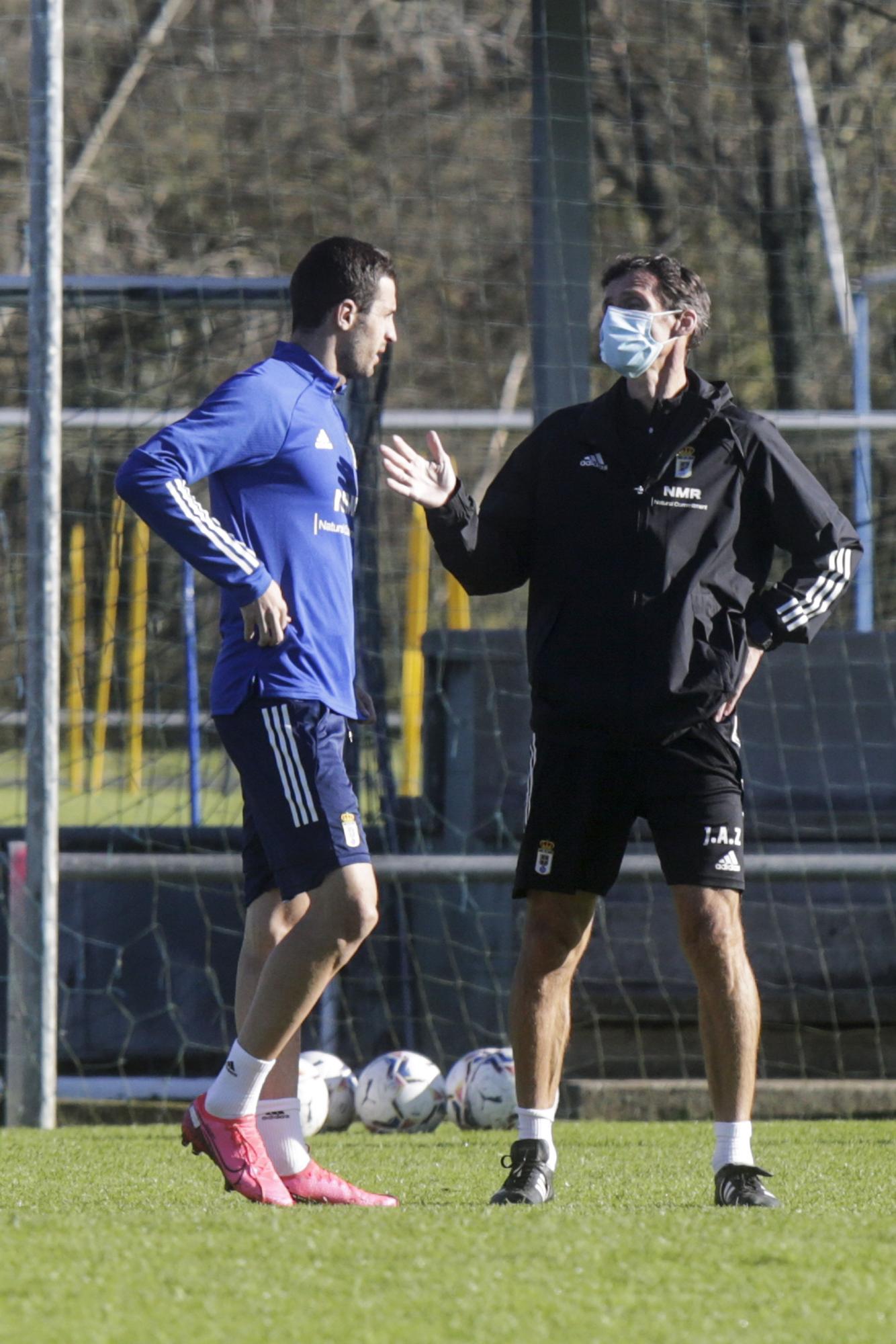 El último entrenamiento del Oviedo antes de recibir al Fuenlabrada