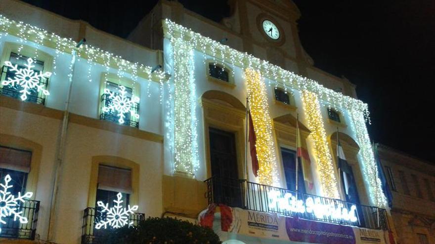 115 arcos luminosos adornarán las calles del centro en Navidad