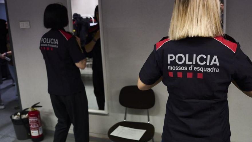 Interior enarbora la feminització dels Mossos en el cessament d’Estela