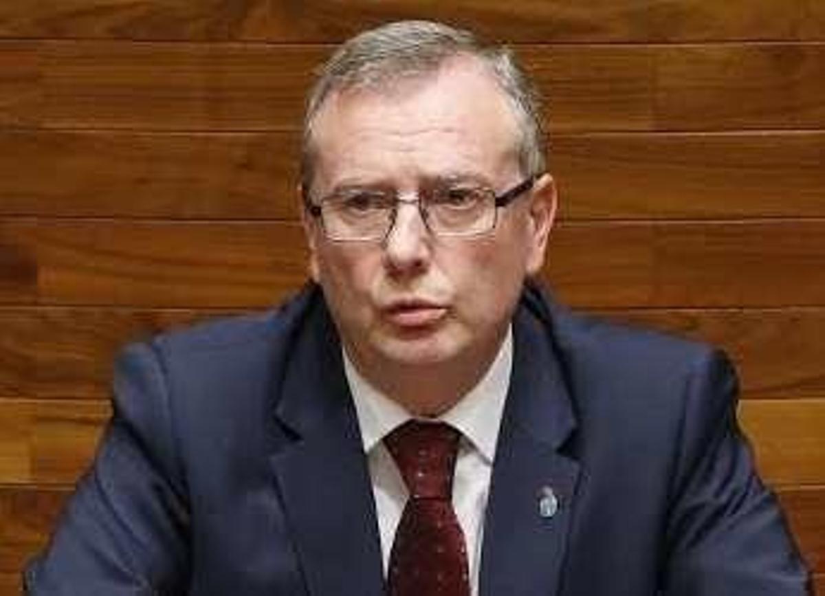 Del Busto defiende dar la factura sanitaria para que el usuario "tome sus decisiones"