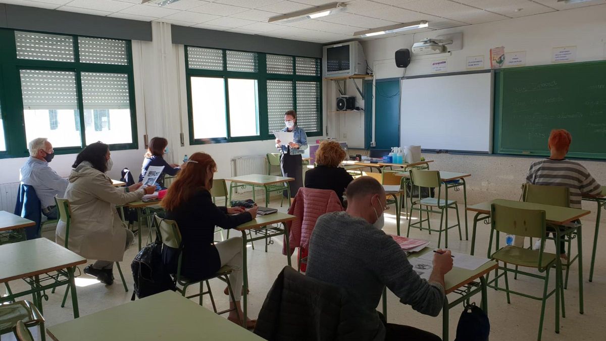 Clases de Francés en la Escola Oficial de Idiomas de Cangas, en una imagen de archivo.