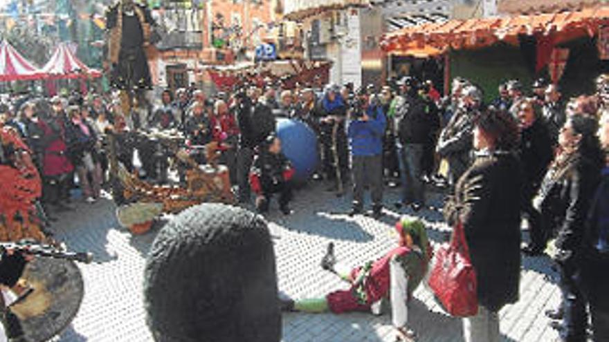 El Mercado Medieval de Orihuela atrae a miles de visitantes.