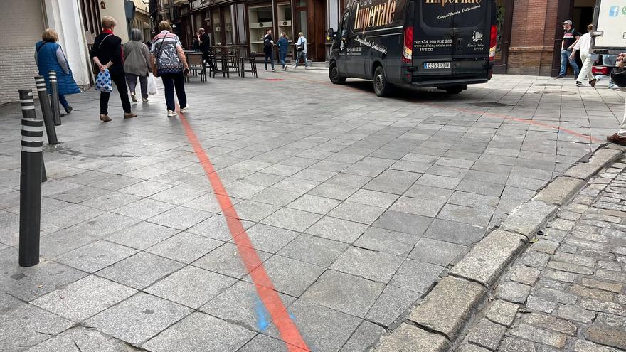¿Qué son las líneas rojas en la Semana Santa de Sevilla?