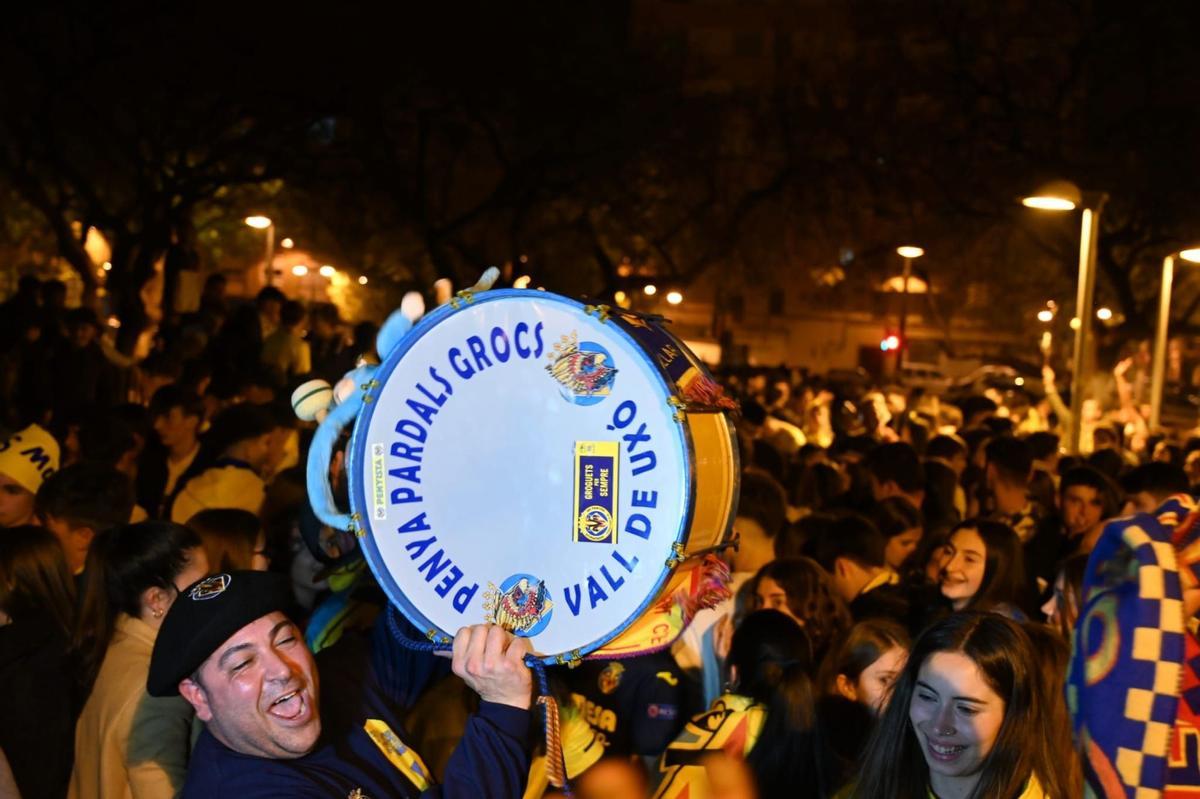 La clasificación del Vila-real provocó una fiesta popular.