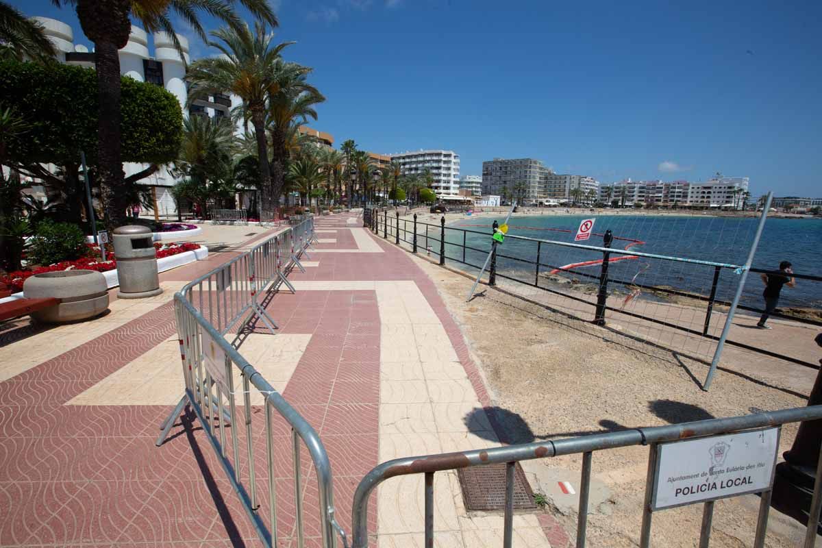 Empiezan los trabajos de reparación del Paseo Marítimo de Santa Eulària