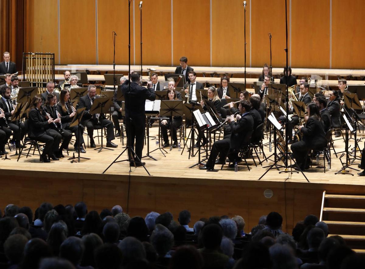 El concierto de la Banda de Música «Ciudad de Oviedo» de este domingo.  | FERNANDO RODRÍGUEZ