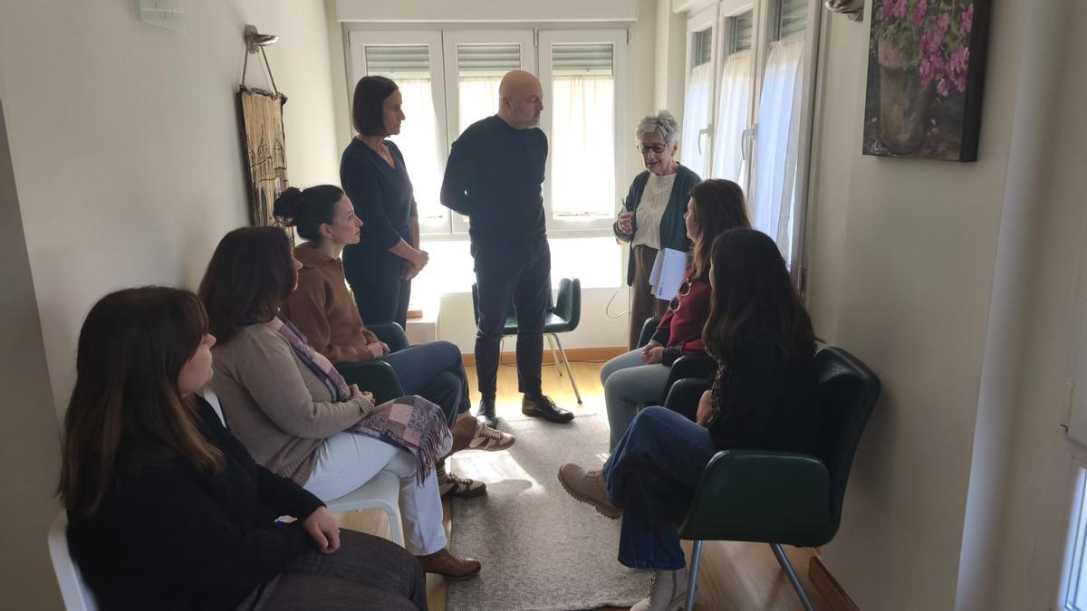 La visita de Guzmán Pendás al CISE.