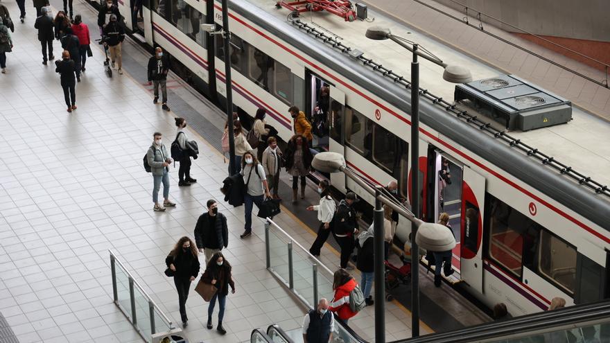 Mantienen los descuentos en Cercanías sin recuperar frecuencias