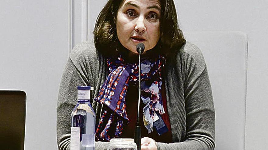 María Fernández, durante una conferencia.