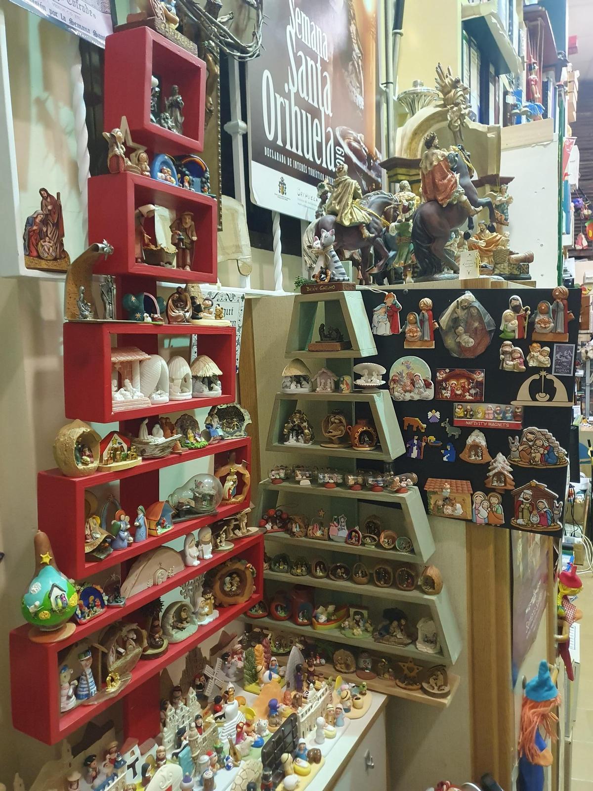 La sorprendente colección de 1.333 belenes en Orihuela que cumple medio siglo