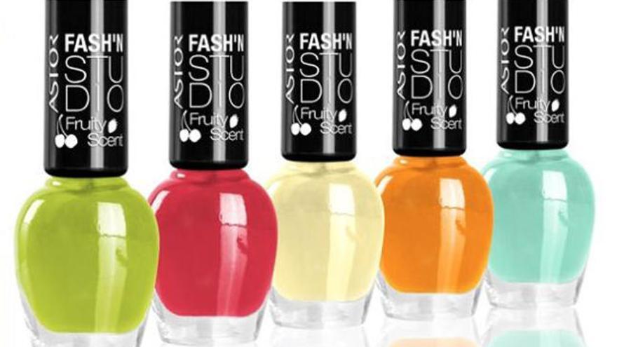 Esmalte de uñas &quot;Astor&quot;