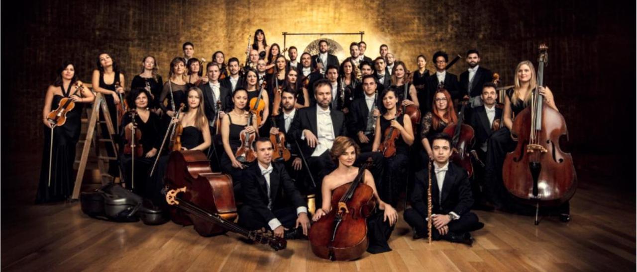 La orquesta ADDA Simfònica al completo, formada por 43 músicos, que debutó en diciembre de 2018.