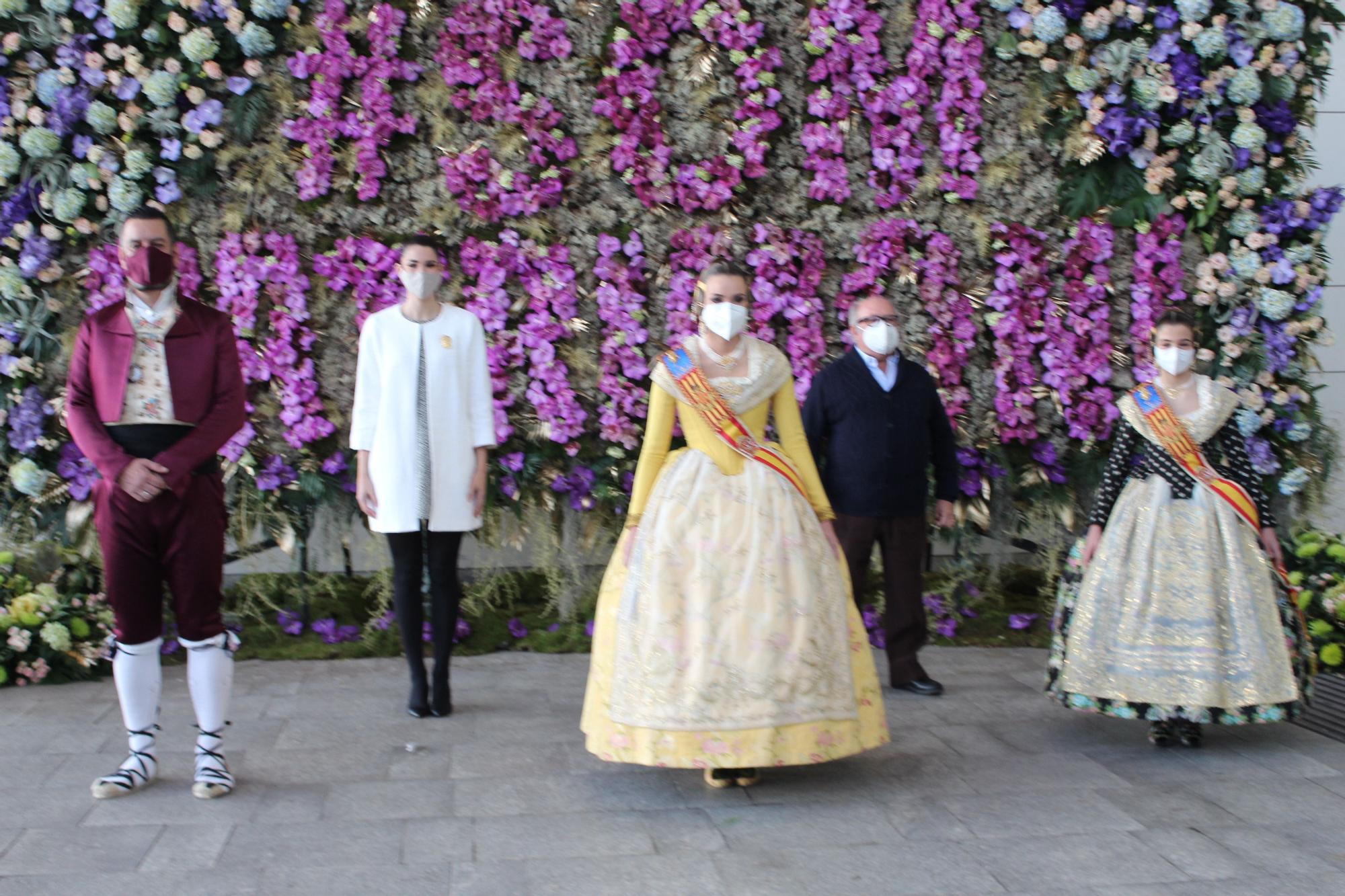 "Photocall" de las Juntas Locales Falleras en la Fiesta del Patrimonio