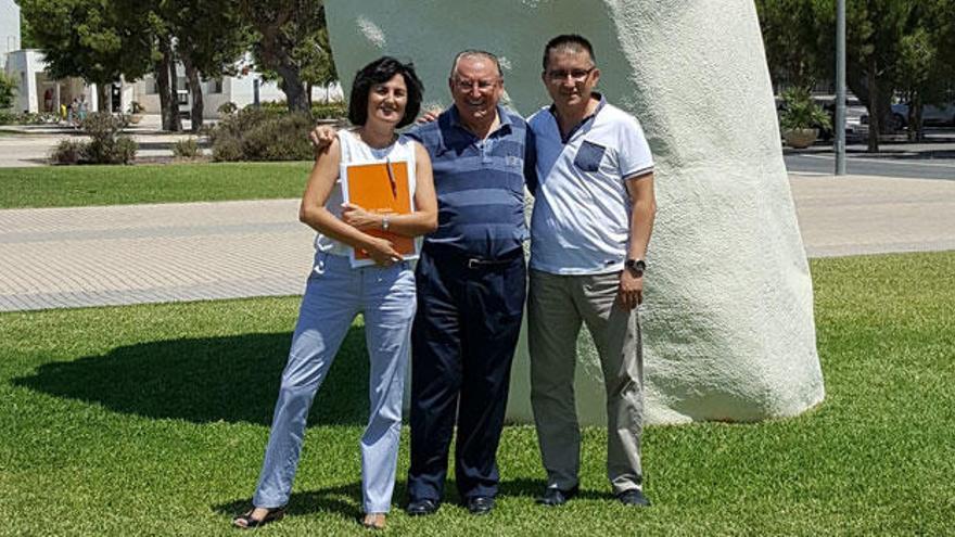 Padre Nicolás Castellanos de la Fundación «Hombres Nuevos» durante su visita a la Universidad de Alicante