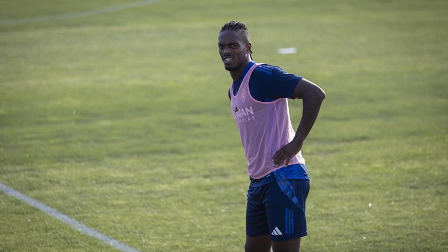 Jair y Nieto vuelven a la convocatoria del Real Zaragoza