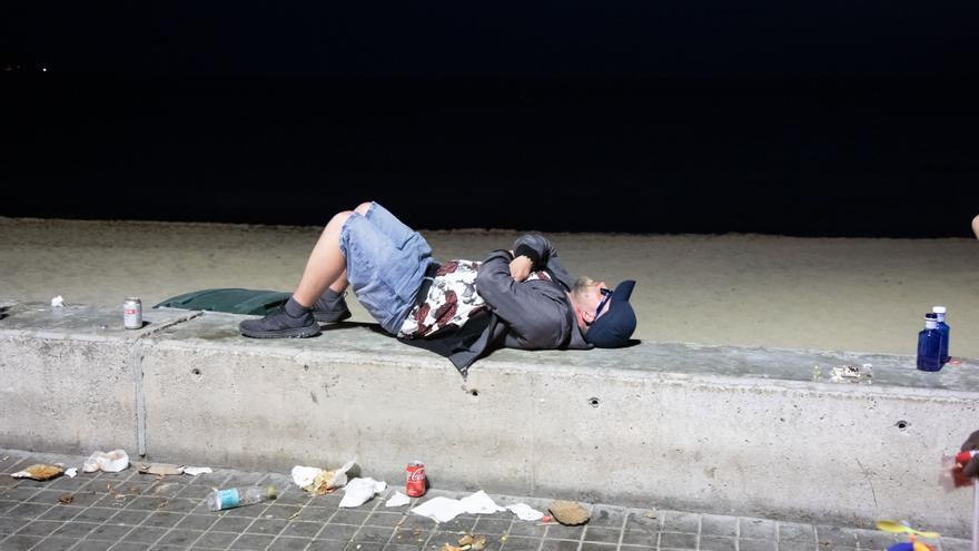 VÍDEO | Empieza la temporada turística en las ‘biergarten’ en Playa de Palma