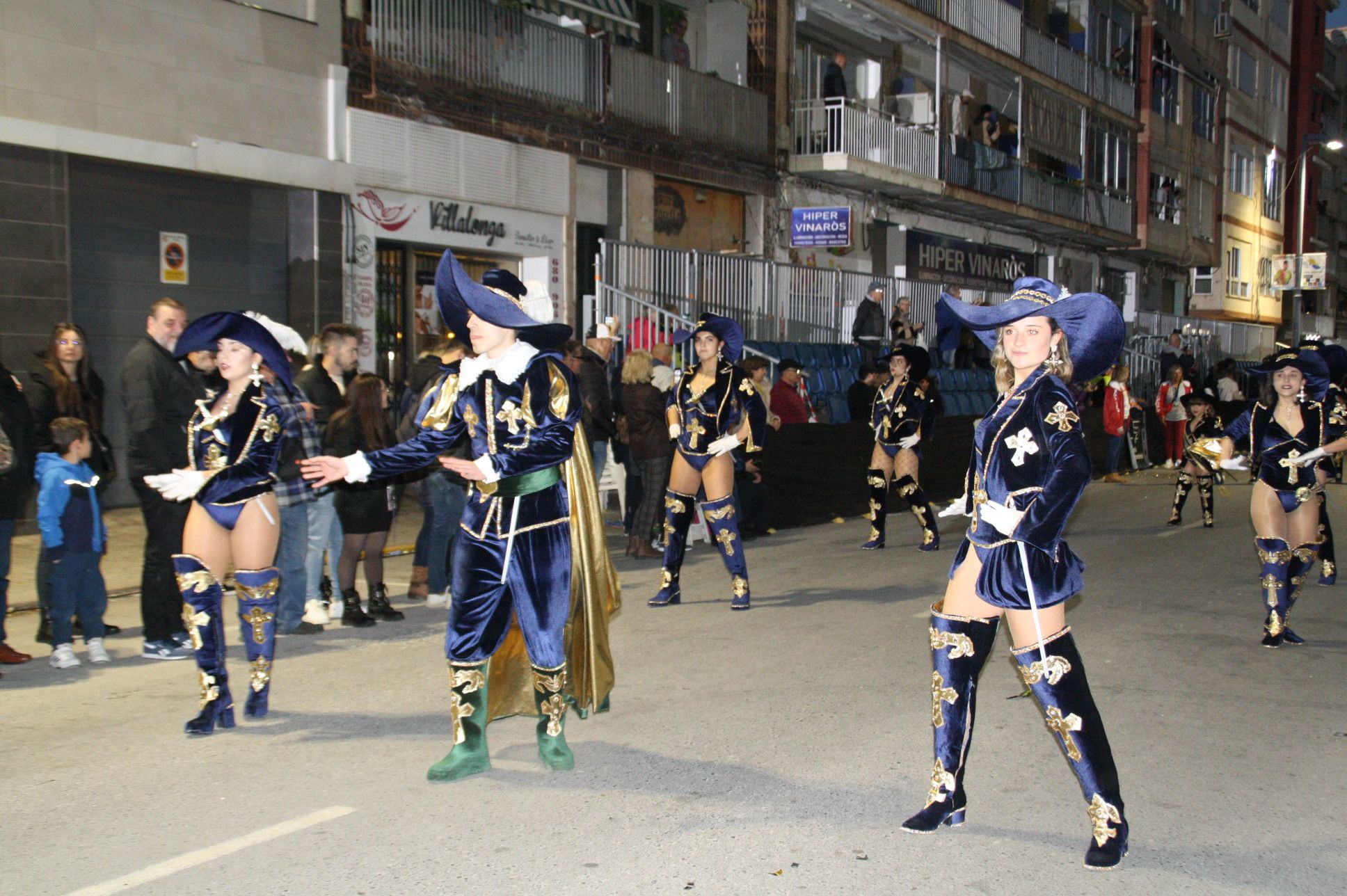 Macrogalería de fotos del segundo desfile del Carnaval de Vinaròs
