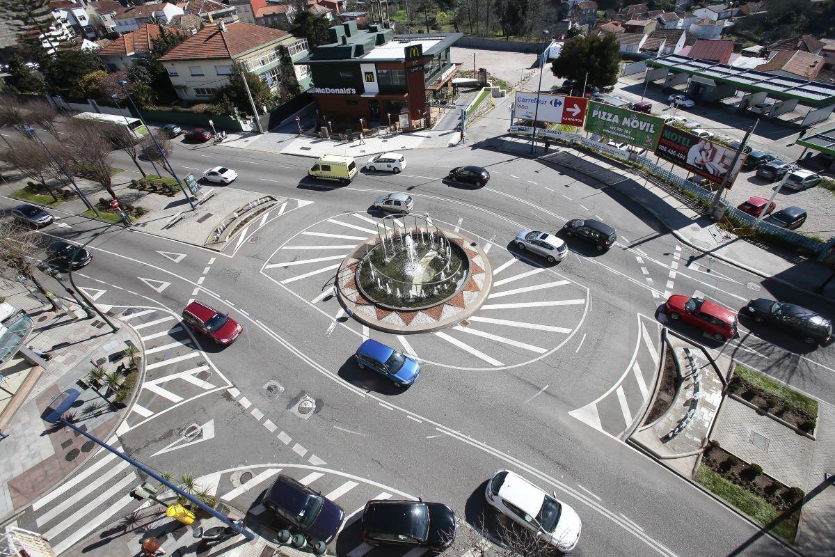 Muchos conductores desconocen cómo circular correctamente por una glorieta.