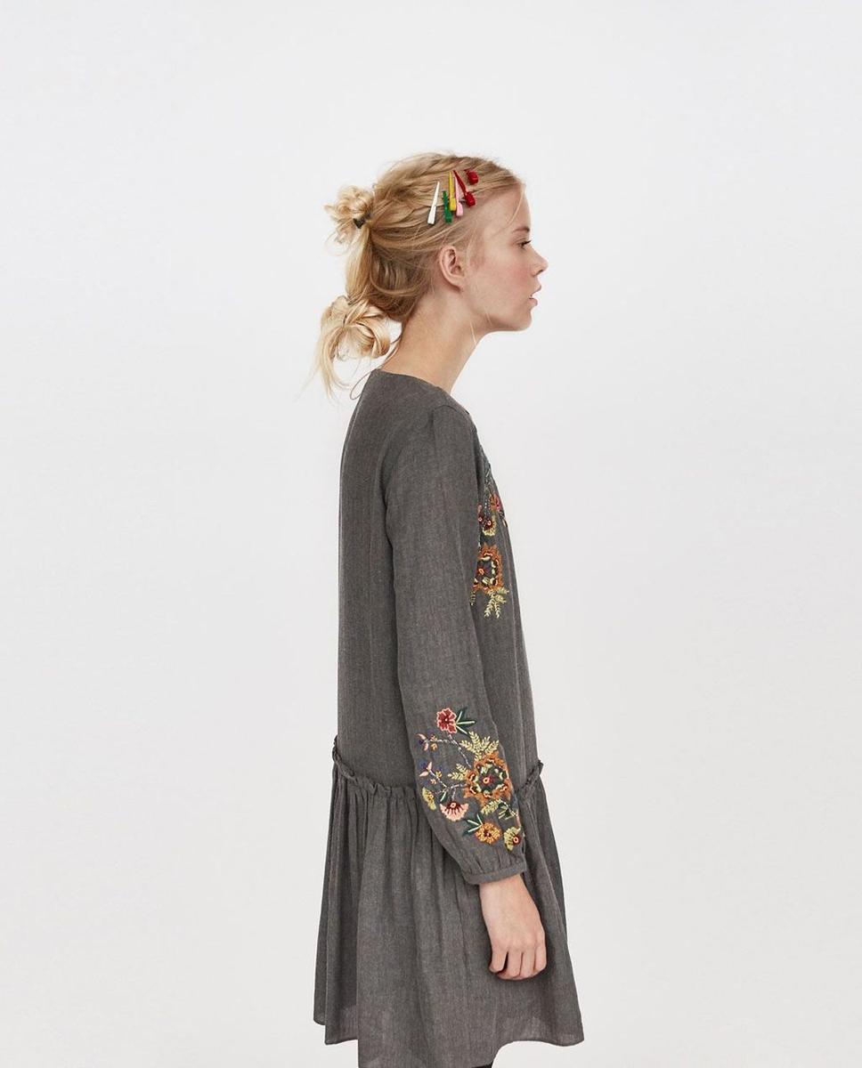 Las extrañas pinzas de colores de Zara