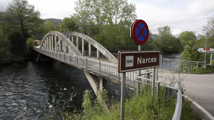 El puente Laneo, sobre el Narcea.