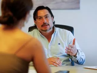 Joaquín Rodrigo Argés, abogado: «Cada vez tenemos problemas de abusos sexuales con gente más joven»