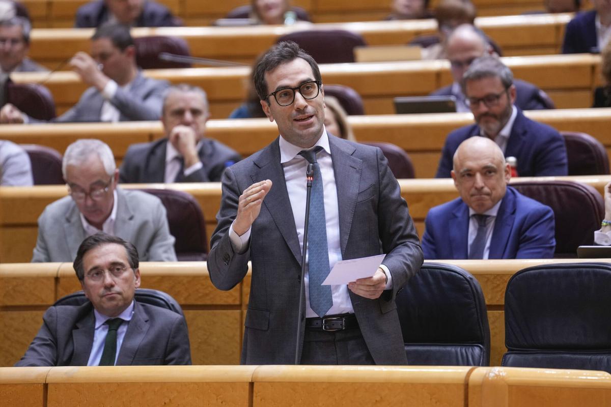 El vicepresidente primero y ministro de Economía, Carlos Cuerpo, este martes durante la Sesión de control al gobierno en el Senado.