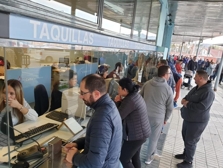 Las colas llegan a la grada de Río