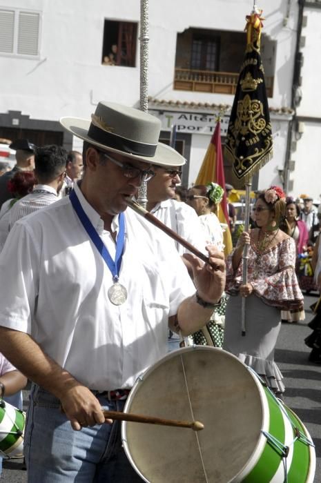 ROMERIA ROCIERA Y OFRENDA A LA VIRGEN