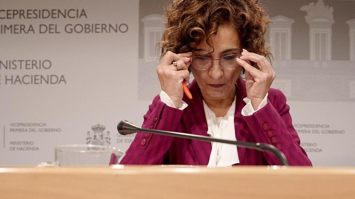 Ya es oficial, los técnicos de Hacienda piden que los parados y los pensionistas no paguen IRPF hasta el Salario Mínimo Interprofesional