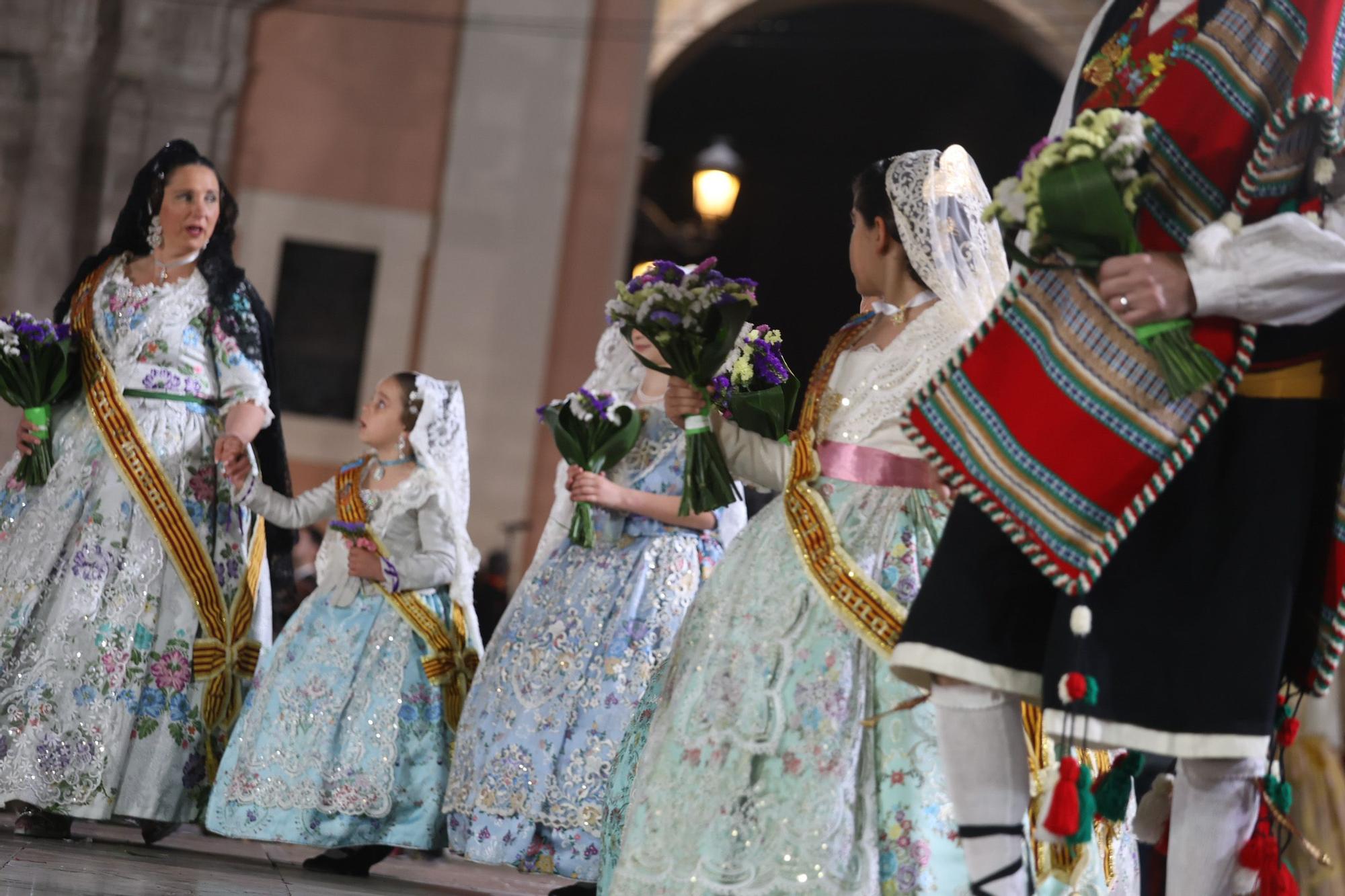 Búscate en el primer día de la Ofrenda en la calle San Vicente entre las 21 y las 22 horas