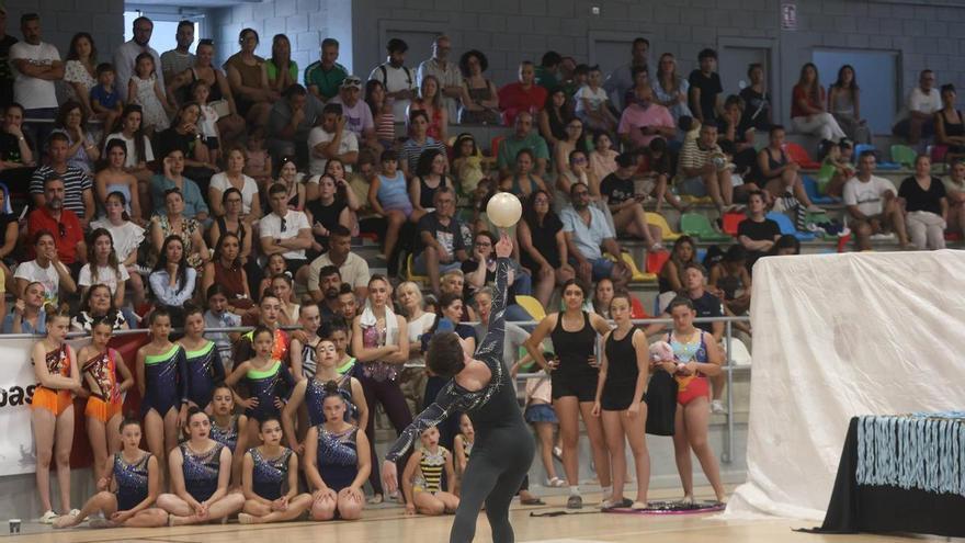 Cenicienta baila al son del Vilarousa