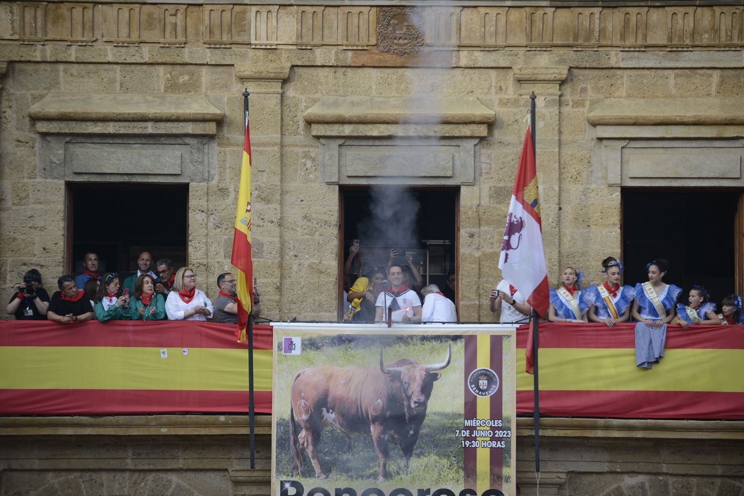 El chupinazo de Rencoroso: Así ha estado la Plaza Mayor de Benavente