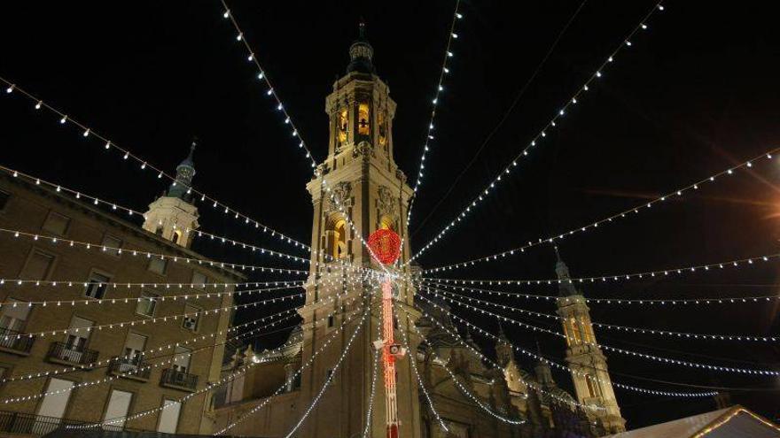 Zaragoza enciende las luces