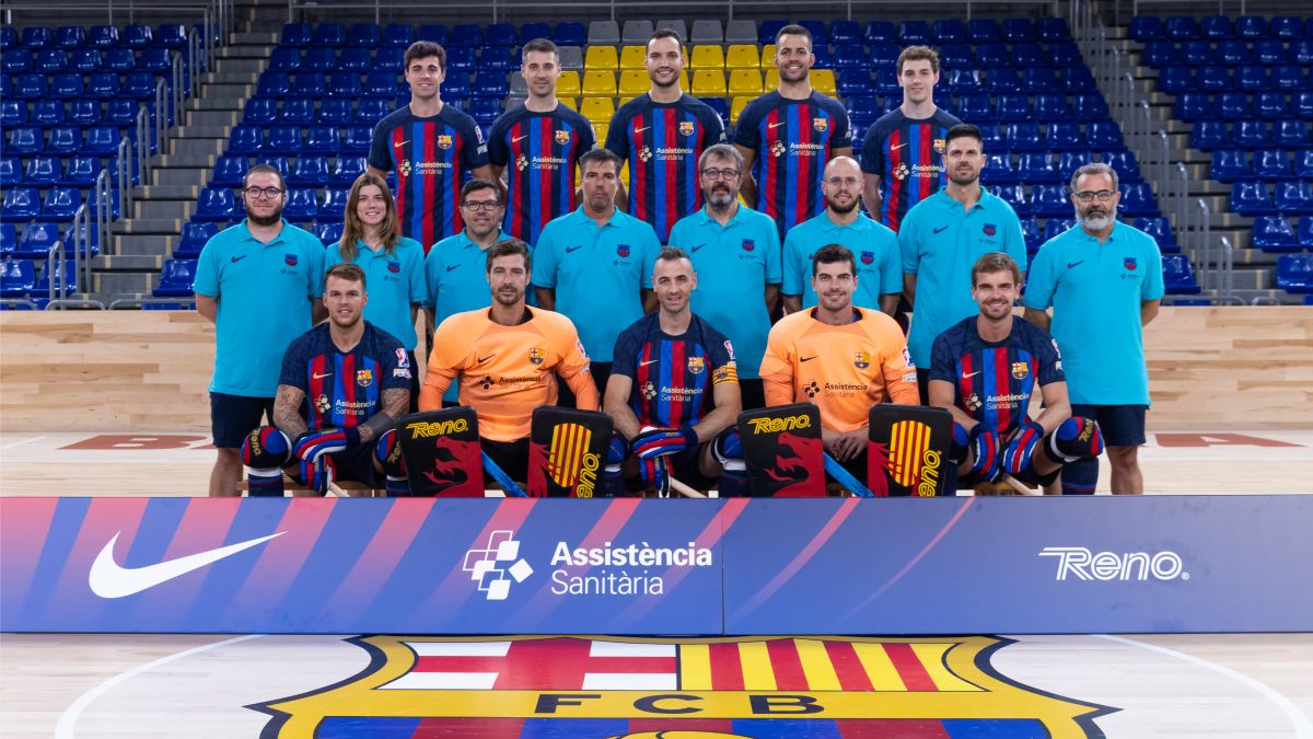 Los jugadores posaron para la foto oficial antes de la Supercopa