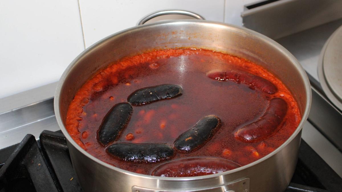 Reportaje de la Mejora Fabada del Mundo en Casa Morán Collanzo Aller
