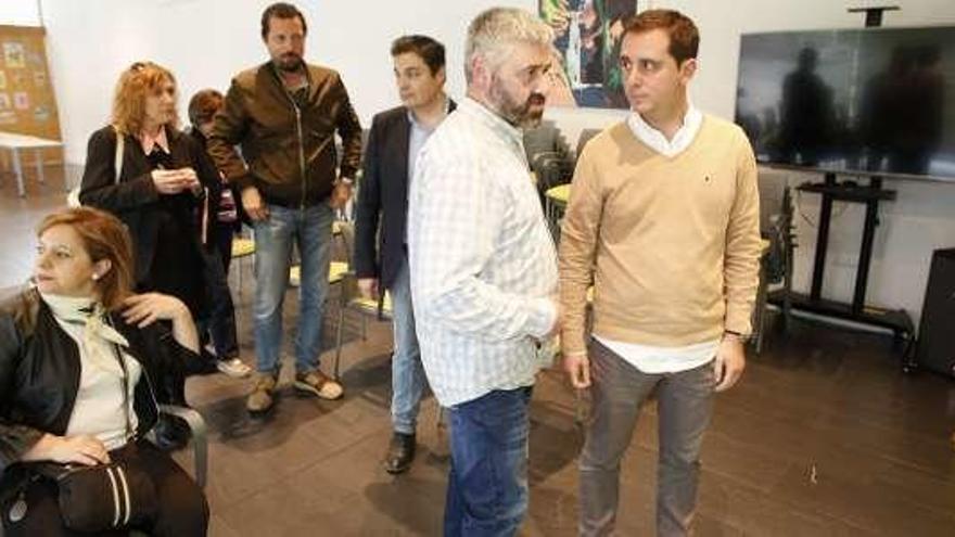 José María Álvarez y David González Medina, ayer, en el congreso local del PP.