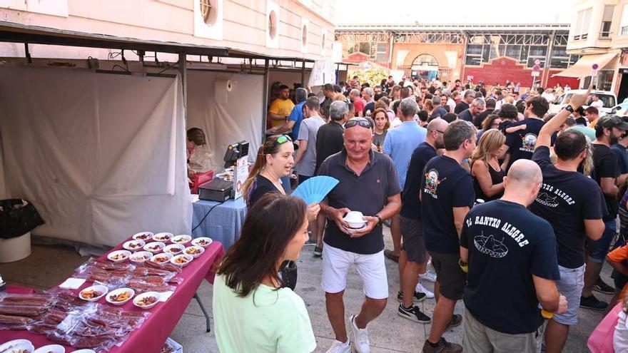 La Fira del Coent de Burriana se afianza como cita ineludible de fiestas de la Misericòrdia