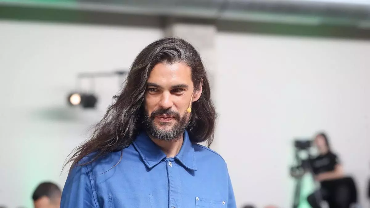 Un "mesiánico" Oliver Laxe habla de su próximo proyecto: "No sé si liarla mucho o muchísimo"