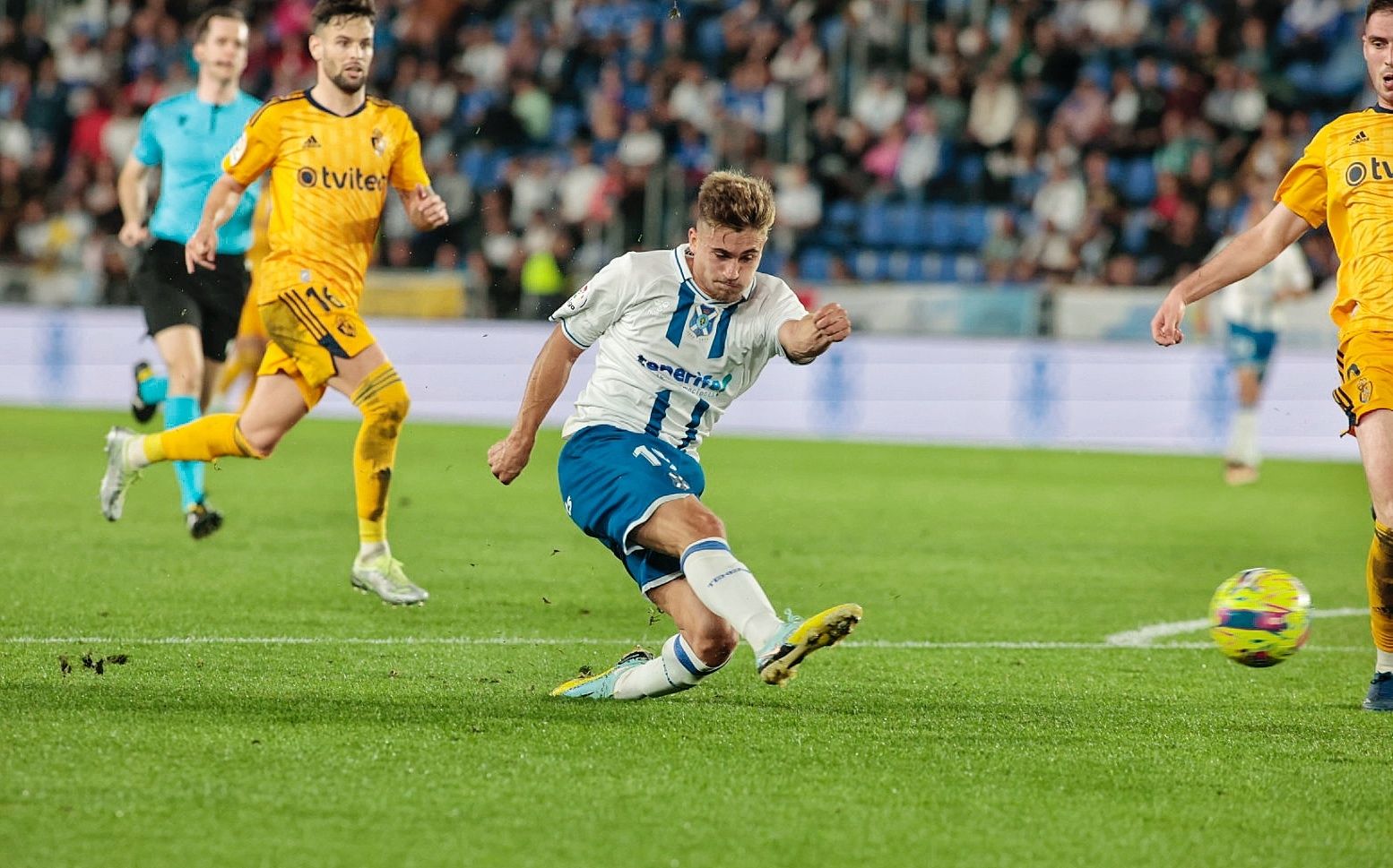 Partido CD Tenerife-Ponferradina