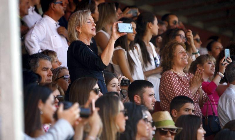 El rey entrega nuevos despachos en la Academia General Militar