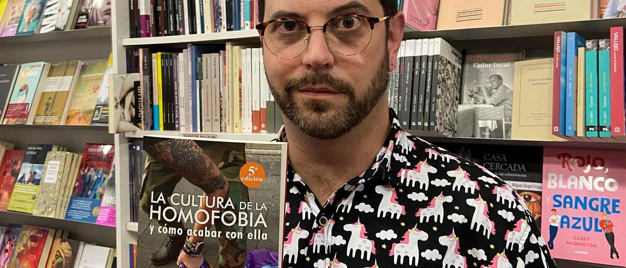 Ramón Martínez, autor de uno de los libros censurados en Castelló.