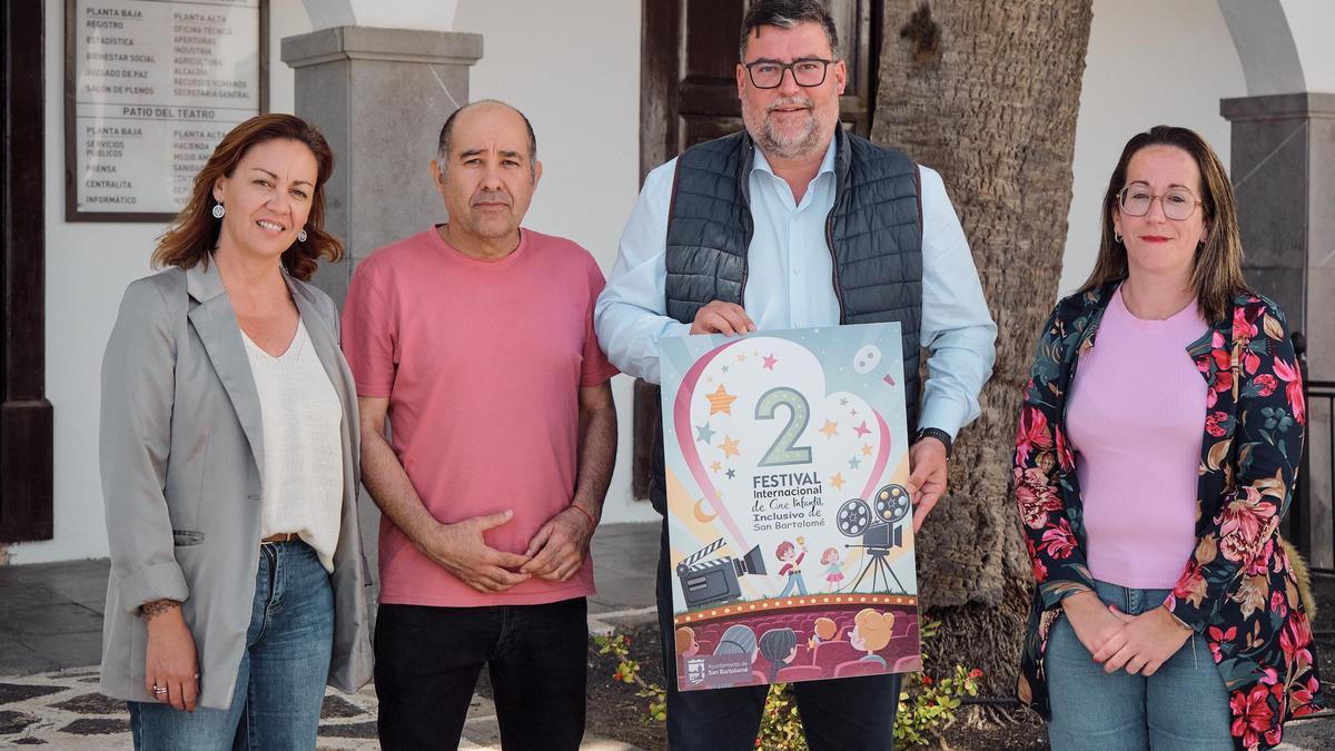 San Bartolomé celebra el IV Festival Teguey, un homenaje a la música popular canaria