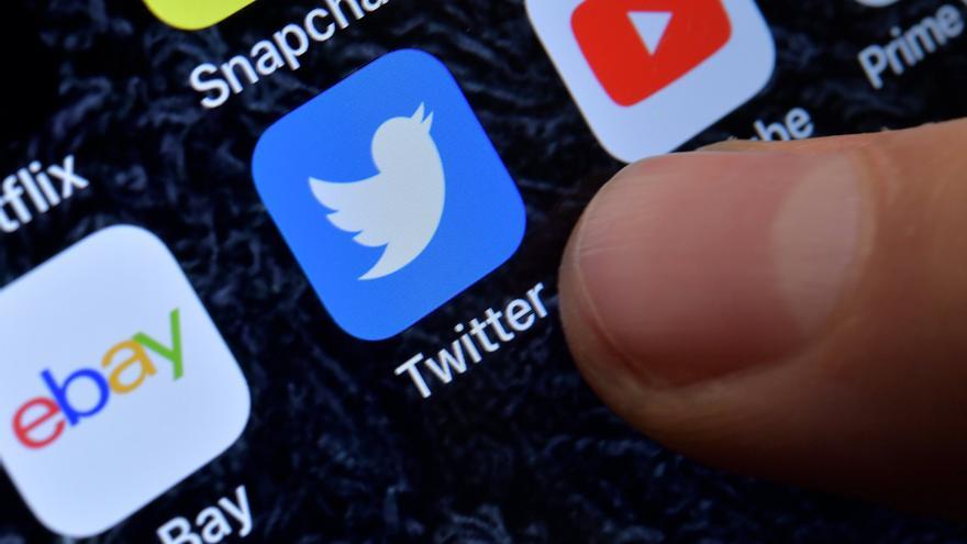 Twitter es la red social que mejor repele las fake news