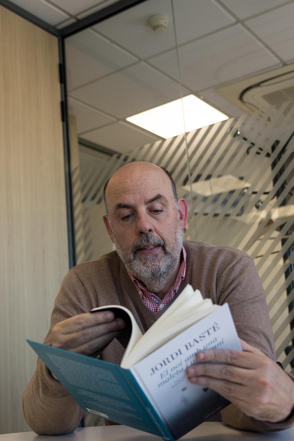 Basté, con 'El niño de la maleta y el sueño'