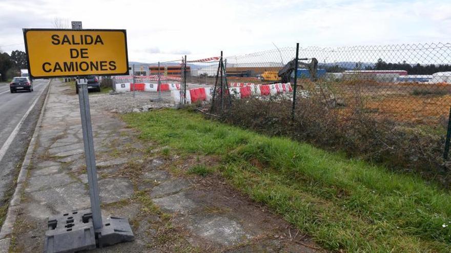 Obras en el polígono de Espíritu  Santo para Amazon. |   // VÍCTOR ECHAVE