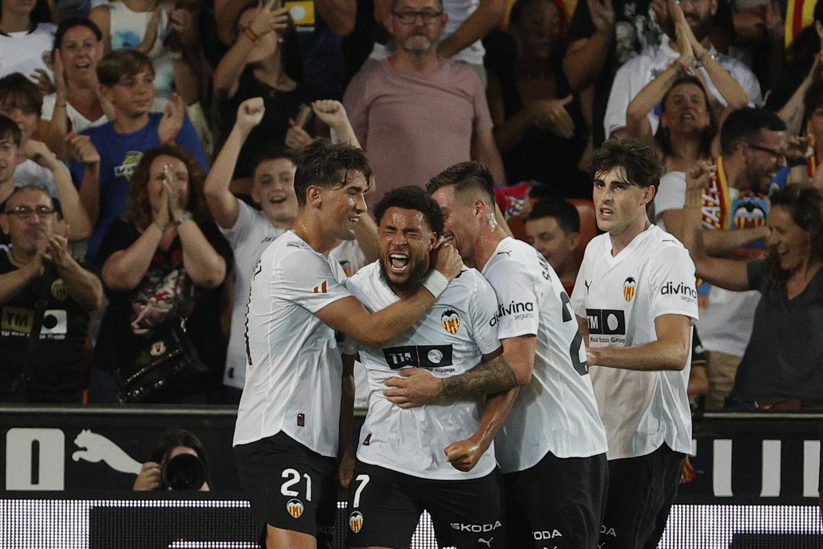 Danjuma celebra un gol ante el Getafe.