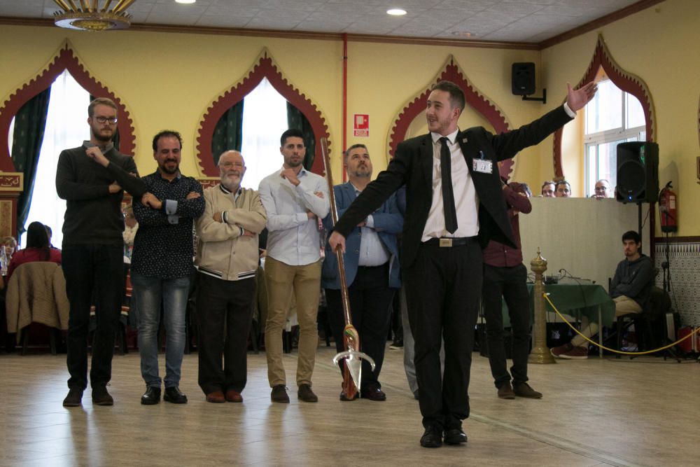 Concurso de elección del sargento moro en Alcoy